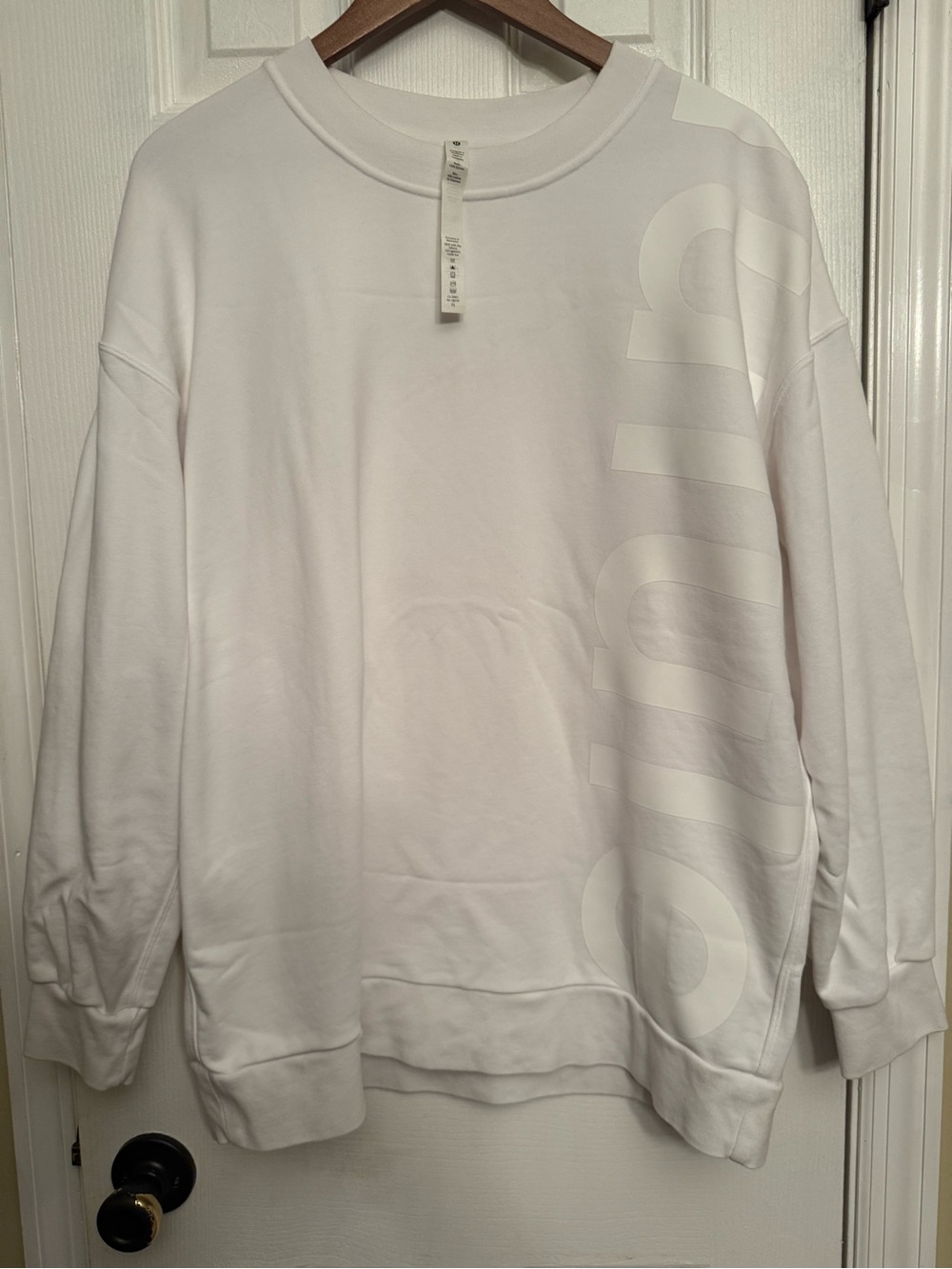 Authentic Lululemon white sweatshirt sweater logo shirt $118 large 8 All Yours